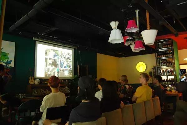 成都地下民谣小酒馆,除了赵雷以外的民谣歌手