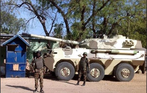 中国成功击败美法赢巨额*火军**合同：中国军贸出口为何赢得整个非洲