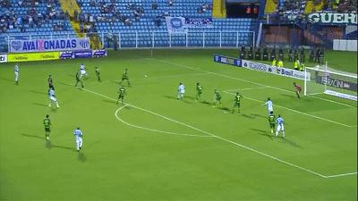 榜首大战狂吞三蛋沙佩科人不敌奥瓦遭遇新赛季首场败仗