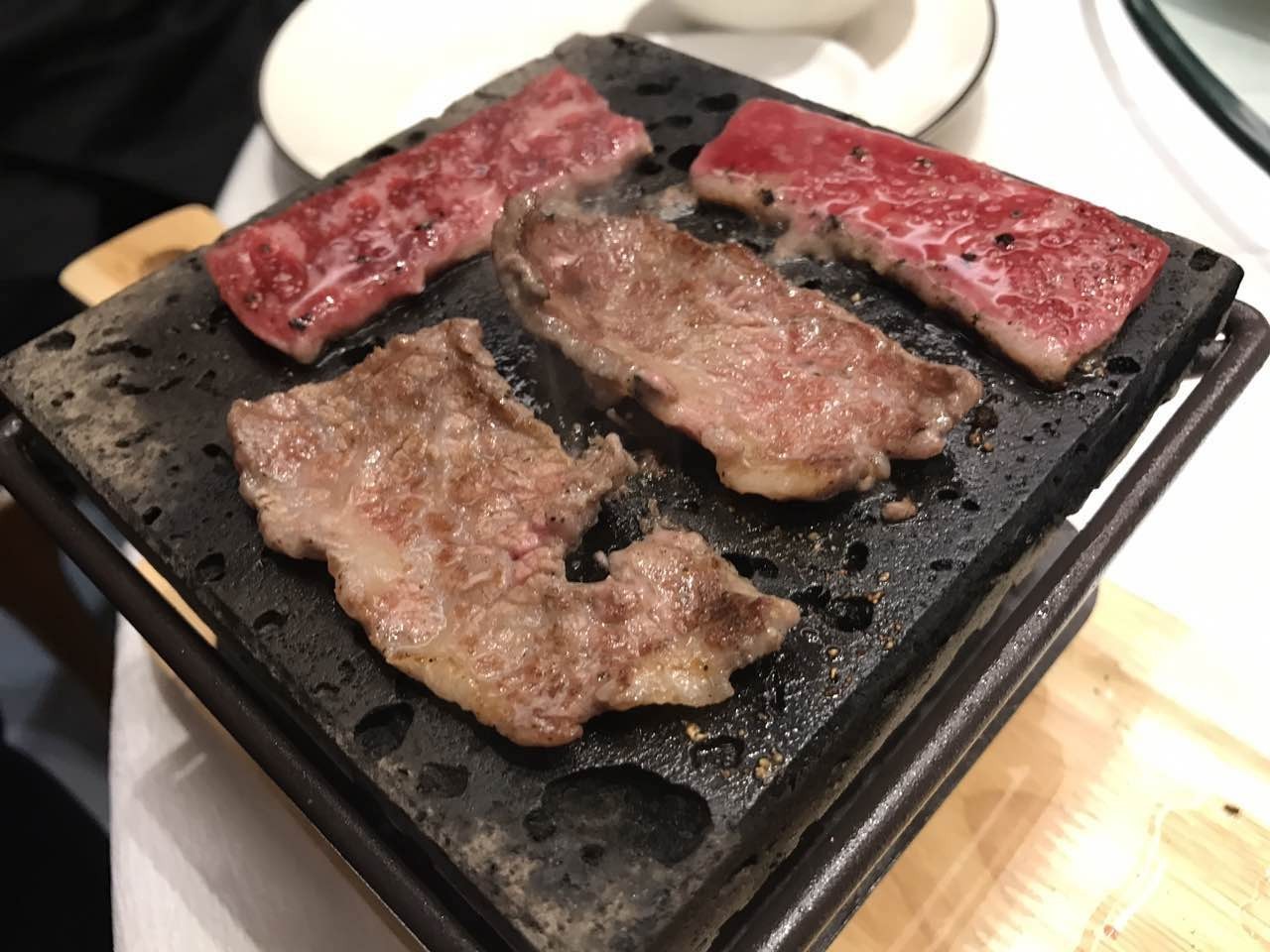 当牛肉控遇上情人节，锡城最“牛”餐厅指南！