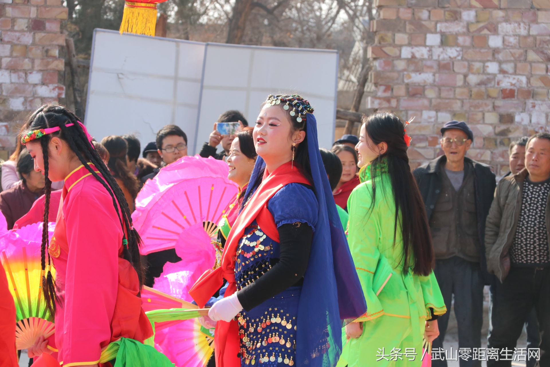 武山秧歌航拍,武山秧歌耍马