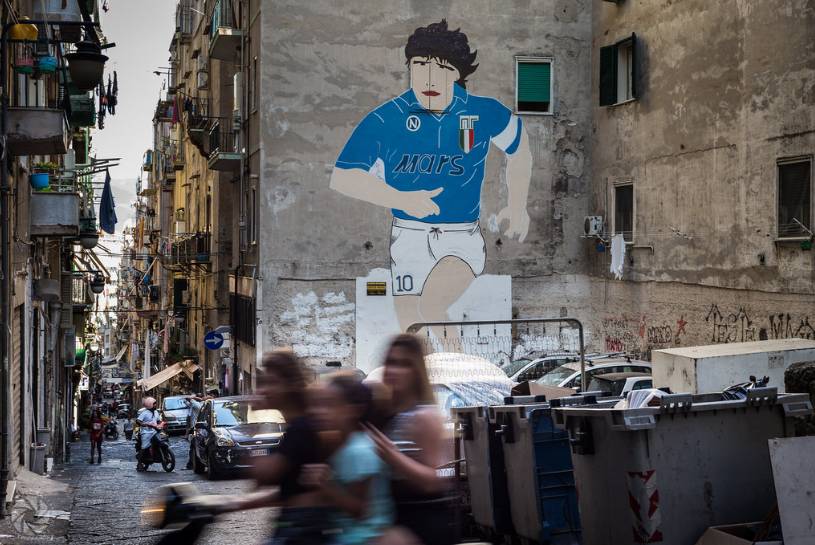 定位独特的LeicaM-D，只是没有屏幕而已吗？