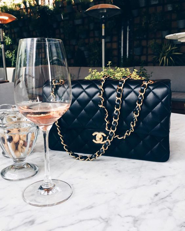 原来爱情会过期却不懂珍惜,爱情这种东西是会过期的