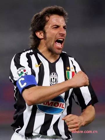 足球场的浪漫时刻,足球场的浪漫