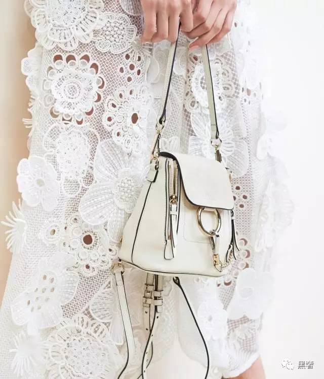 开学必备双肩包颜值高容量又大,马上就要开学了双肩包推荐