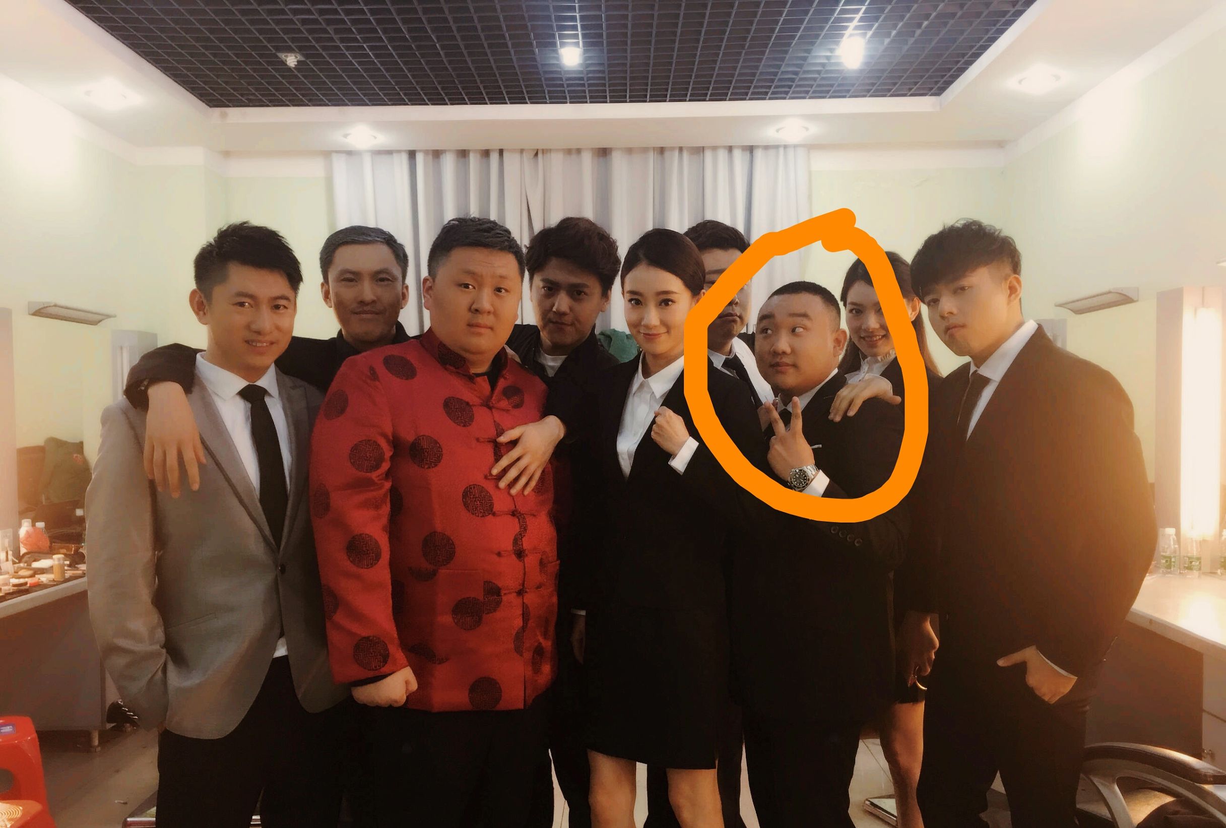 张小斐微博粉丝破百万,张小斐抖音涨了多少粉丝