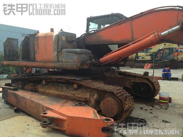 买2手挖机要注意什么问题,到深圳买二手挖机要注意什么