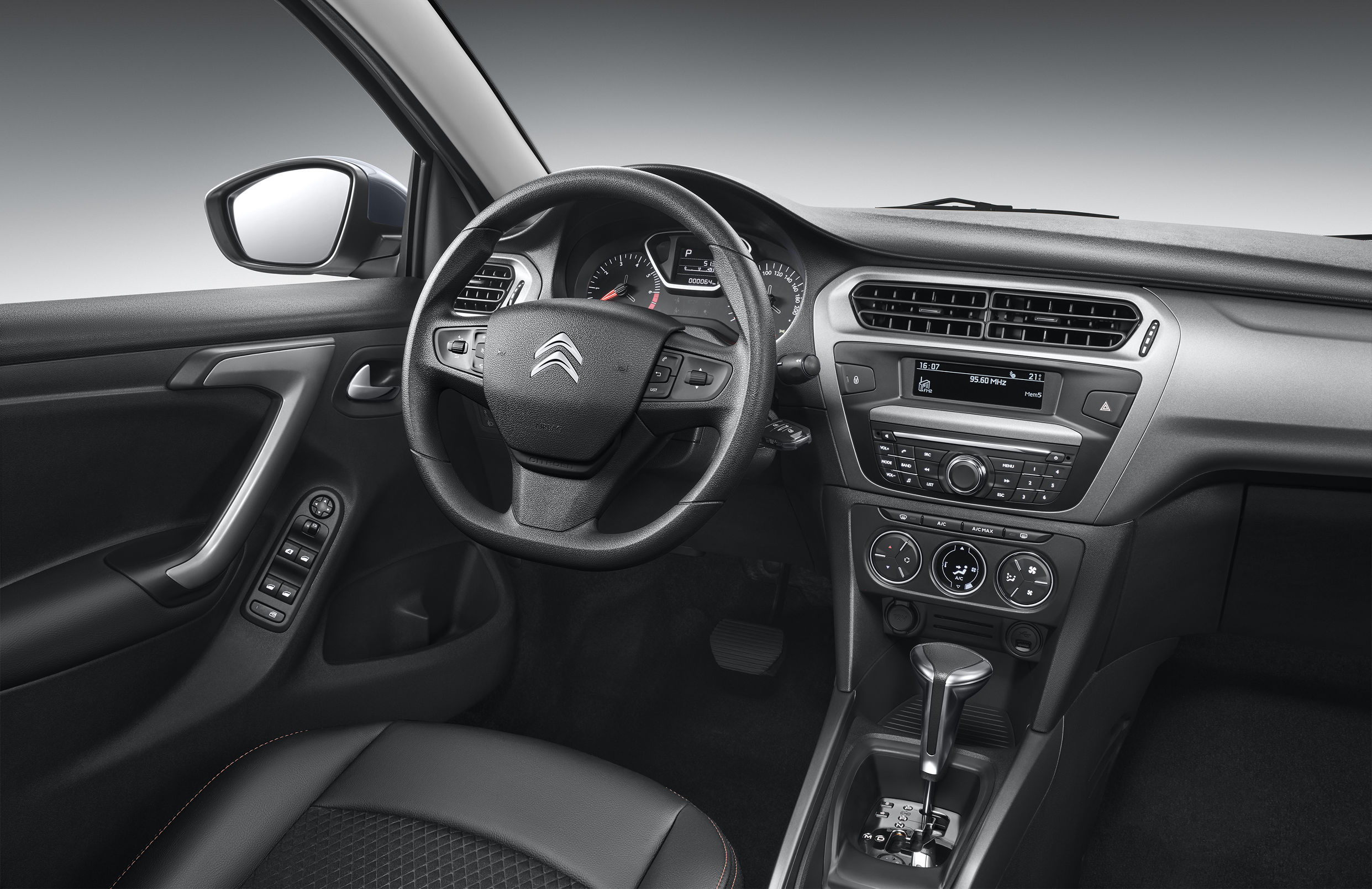 爱的进阶营,2024款爱丽舍加长版