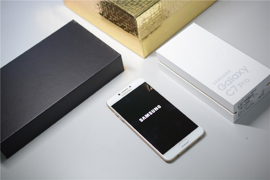 三星galaxyc7pro什么时候出的,三星galaxyc7pro几年几月几日上市