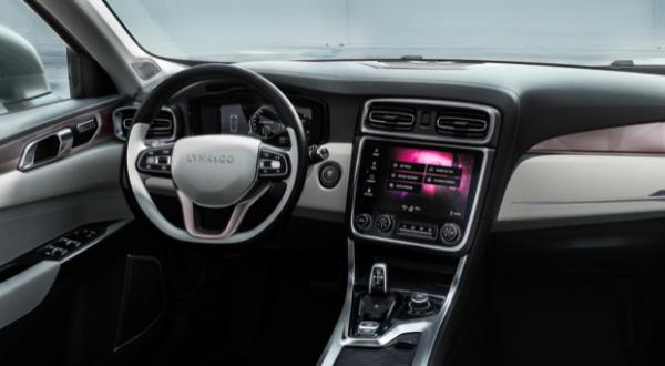 吉利和lynkco哪个好,怎样评价吉利