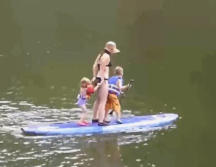 网吧偶遇飞车高手,在网吧遇到了一个游戏大神