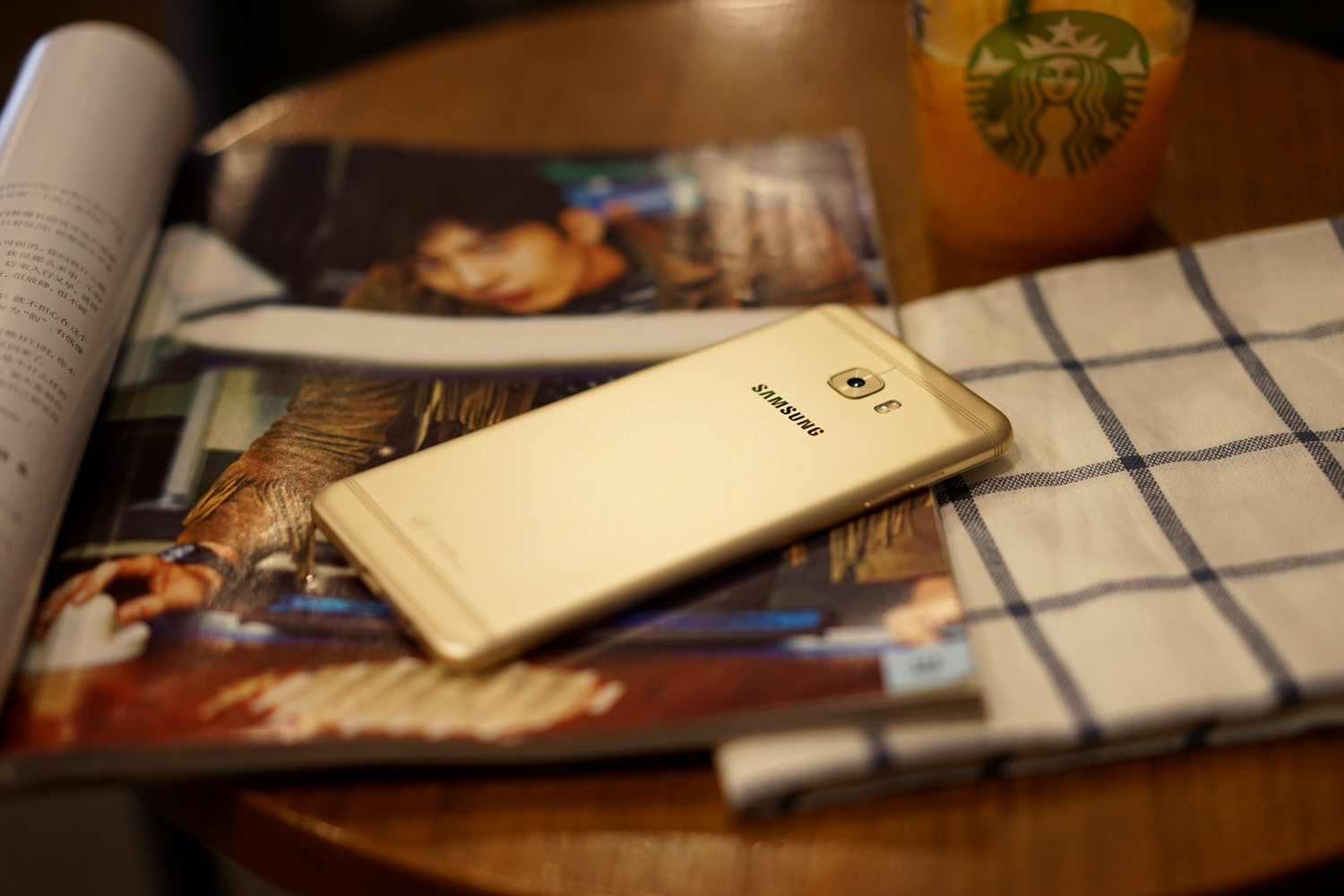 三星galaxyc7pro什么时候出的,三星galaxyc7pro什么价格