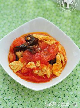 孕妇可以吃鹅蛋配蜂蜜吗,孕妇吃鹅蛋可以喝鹅蛋汤吗