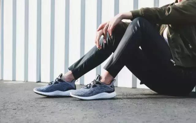 2017性价比最好的几款球鞋,今年最推荐的年度最佳球鞋