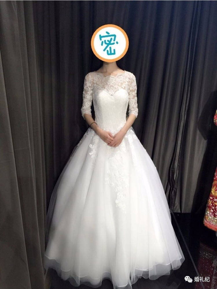 太瘦婚纱撑不起来?她们试完10家店,发现这3个款式最遮骨头
