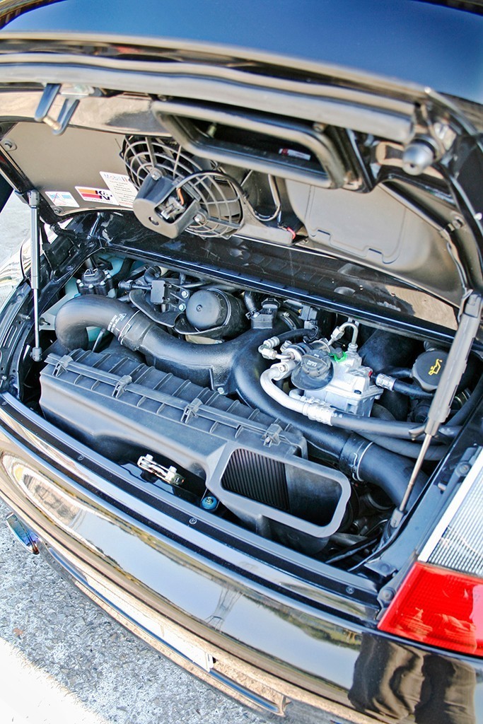 从赛道到街道开车乐趣,福特gtvs保时捷911