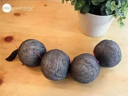 洗衣机洗羽绒服羽绒散了,用洗衣机洗羽绒结块了怎么处理