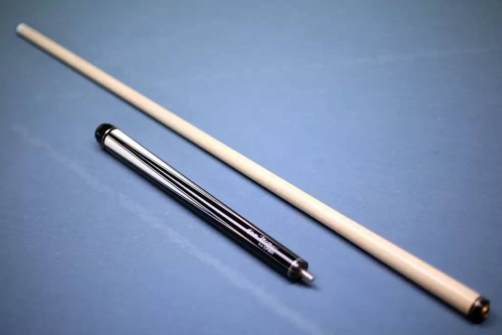 潘晓婷什么球杆,世界冠军九球皇后潘晓婷