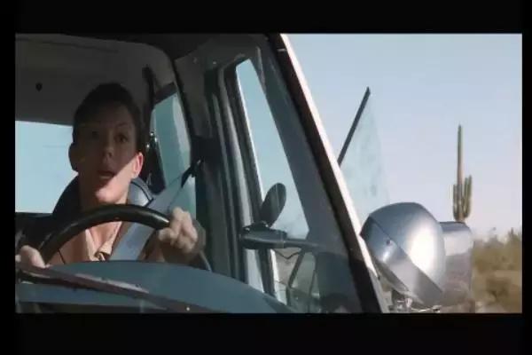 这是你们要的大长腿，备好纸巾，准备上下其手吧