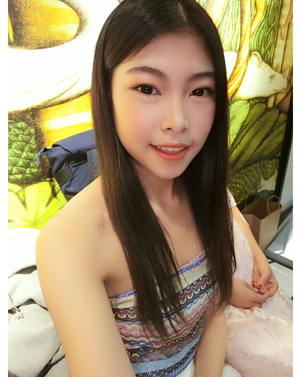 卡西欧自拍神器tr750怎么换电池,卡西欧tr750拍照效果