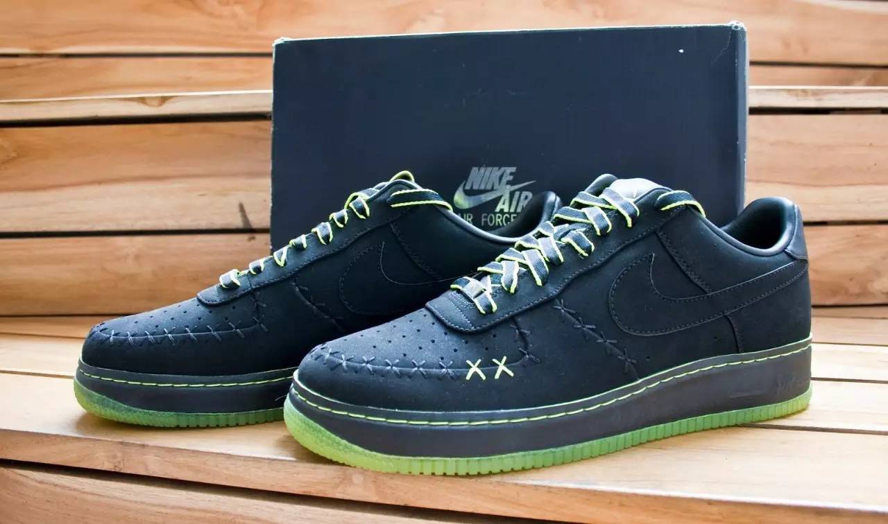 不可思议的联名球鞋,震惊鞋圈联名大佬