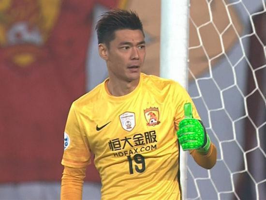 恒大段子,恒大对战东方球迷