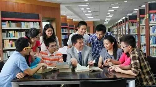 今日早新闻来了,早啊新闻来了语音播报