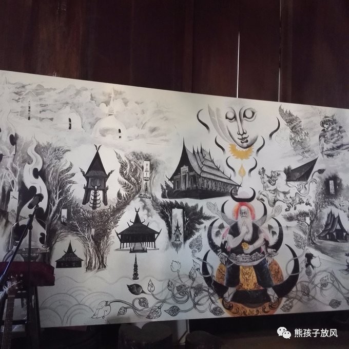 能在异国被警察抓也没谁了吧？这是我的清迈，和你去的不一样！