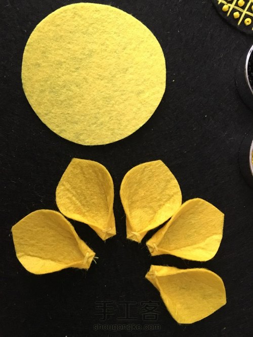 不织布太阳花教程,不织布太阳花制作图解