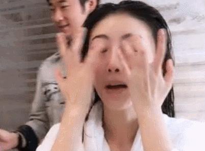 女明星们的护肤品大起底，看你买不买得起