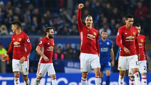 一战折3将，如何硬磕联赛杯决赛？曼联这场比赛值吗？