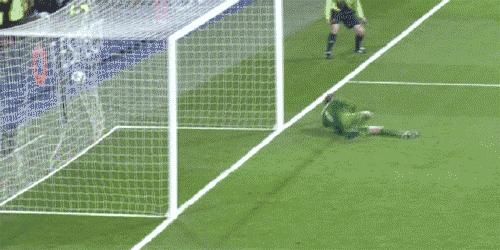 瓒冲潧鍗佸ぇ鎴愬悕缁濇妧,瓒冲潧浼犲杩囦汉闆嗛敠