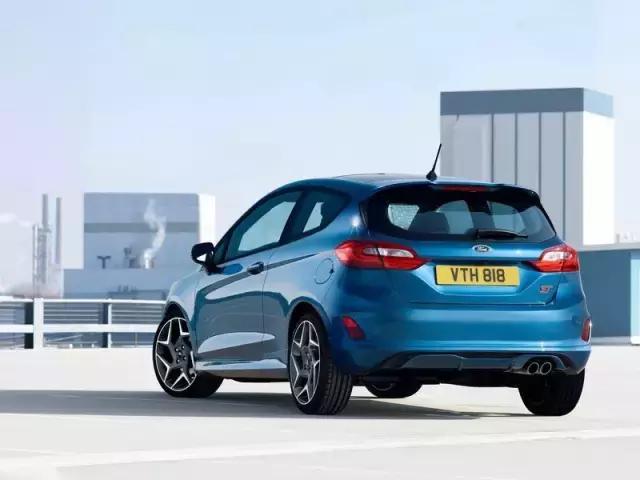 嘉年华st1.5t本田型格,福特嘉年华最新款排量