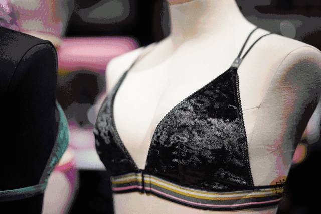 成都万象城维密店,维密亚洲首家旗舰店