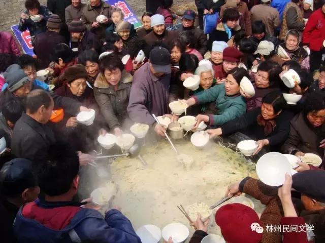 林州结婚大锅菜制作过程,林州农村婚宴菜单大锅菜