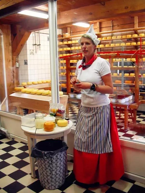 荷兰纪行—风车村与安妮之家（看看荷兰的“四宝”）