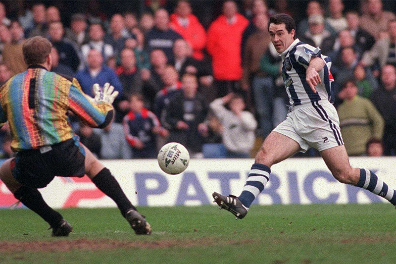 鐢荤湁浼犲,鐢荤湁浼犲灏忚