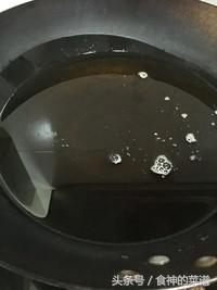 食神叉烧饭教学视频,鸡腿面包的做法花样大全