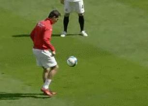 c罗犯罪式过人,这是c罗的难以复制的过人技术