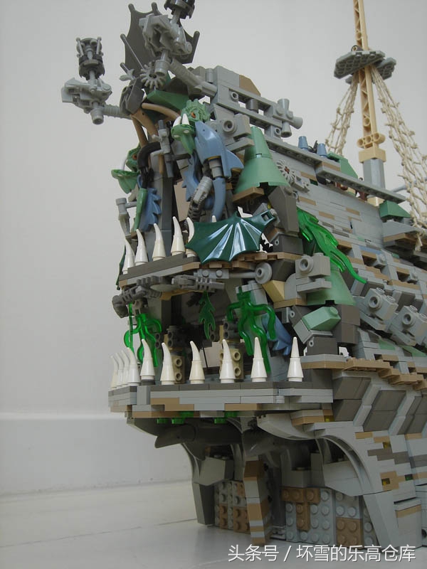 加勒比海盗乐高对比,加勒比海盗和飞跃地平线