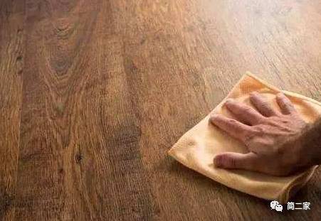 过期的洗发露扔了可惜能干什么用,过期的洗发水可以干嘛用啊