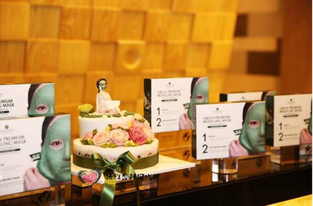 新款香蒲丽黄金面膜,香蒲丽黄金水光保湿面膜怎么使用