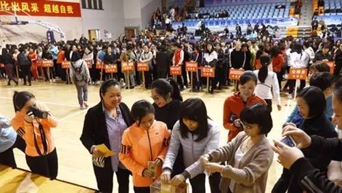 3.8女神节你们是怎么过的,38女神节一个人怎么过啊