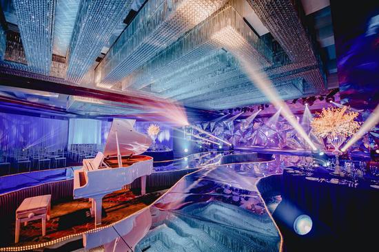 长春开元酒店婚礼,长春开元名都酒店婚礼新娘唱歌