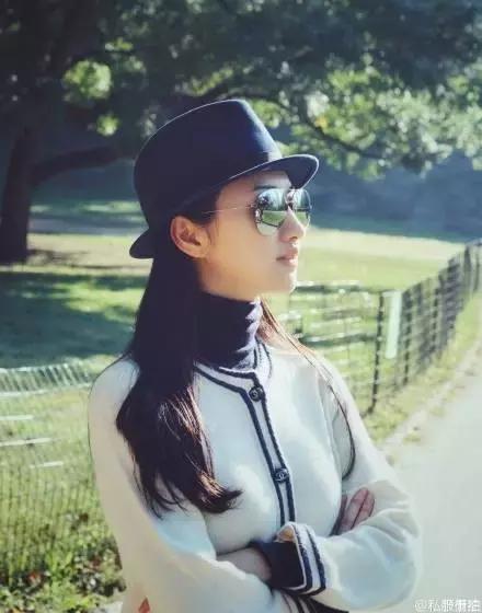 花了好几个亿都还在被黑的景甜，就这样洗个脸就红啦？！