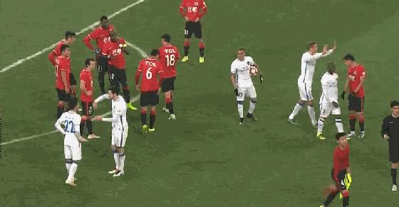 苏牙红牌加点球事件,苏牙红牌加点球