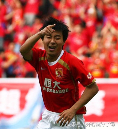 国家足球队的工资来源于哪里,中国足球球员薪资待遇