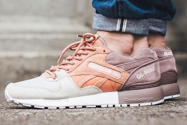 复古潮鞋,复古年轻人的潮鞋搭配图片