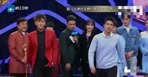 1天收到8部片约片酬过亿，赵又廷红到财富身价暴涨但他很理智