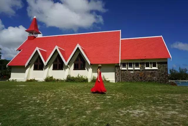 毛里求斯，拿水壶换保时捷的天堂